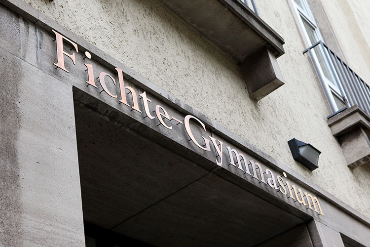 Eingangsbereich Fichte Gymnasium