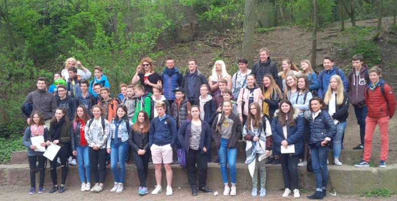 Schülerinnen und Schüler des Fichte-Gymnasiums mit ihren Gästen aus Frankreich.