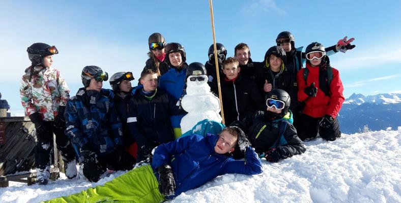Eine Skirallye bei der unterschiedlichste Aufgaben gelöst oder bewältigt werden sollten, gehörte auch zum Programm.