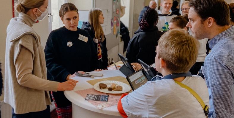 Impressionen vom Tag der offenen Tür am Fichte-Gymnasium Hagen (Bild 1)