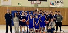 Die WK I und WK II mit ihren Betreuern und Trainern.